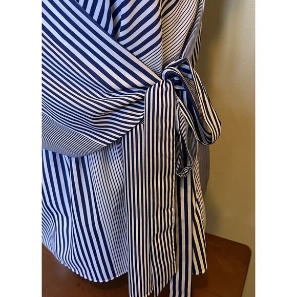 Banana Republic Faux Wrap Tank Top Size Small Blue White Striped Side Tie Cami - Picture 3 of 8